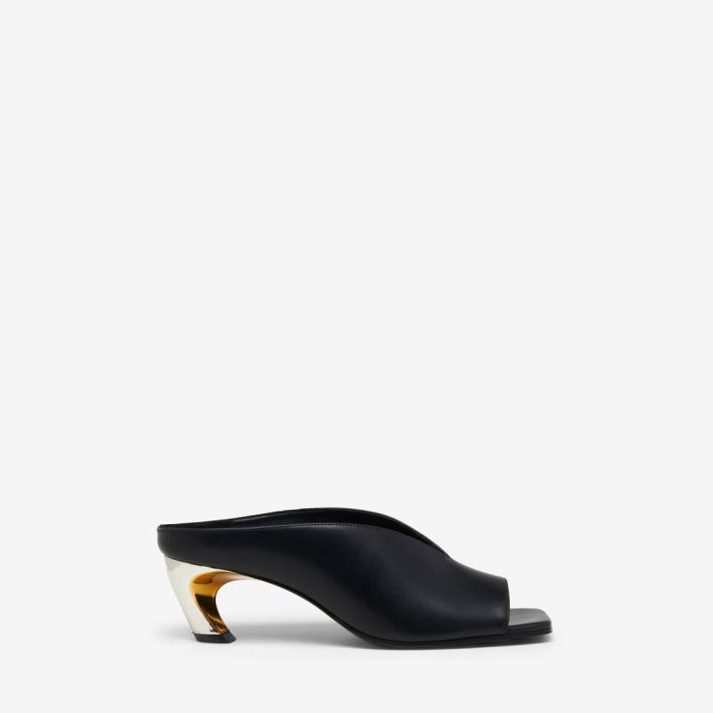 ALEXANDER MCQUEEN - Armadillo Mule - Item 797574WIFD41399